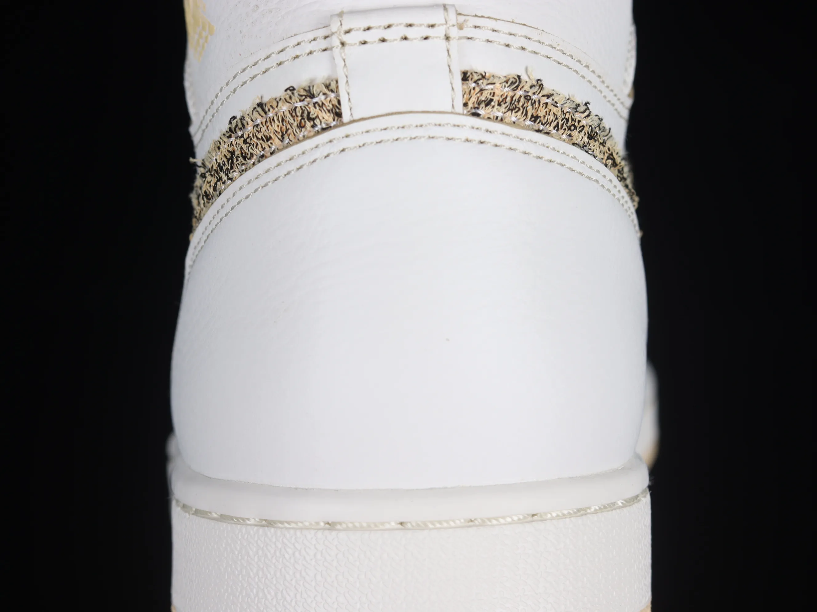 All categories Air Jordan Jordan series basketball shoes Air Jordan 11 P version Air Jordan 1 High OG "Vibrations of Naija" AJ1 Qiao 1 Xiaoxiangfeng high-top basketball shoes FD8631-100